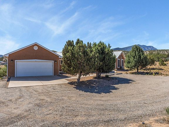 2nd image of 31 Sinagua Rd