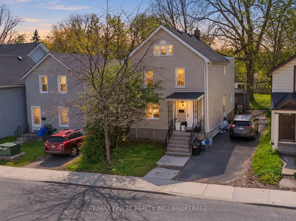 216 Alfred St, Kingston, ON K7L 3R9