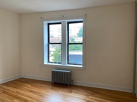 5th image of 630 Saint Nicholas Ave APT 4J