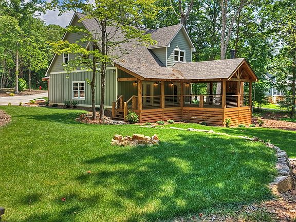 4th image of 646 High Country Cir
