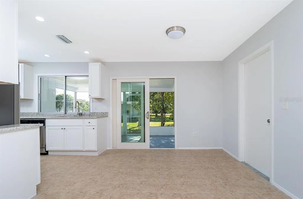 4 bed, 2.0 bath, 1457 sqft, $1,850 — Photo 3