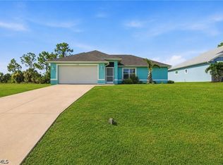 2222 NE 35th Ln, Cape Coral, FL 33909