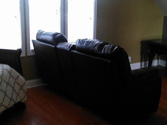 2nd image of 901 Watauga St APT 5