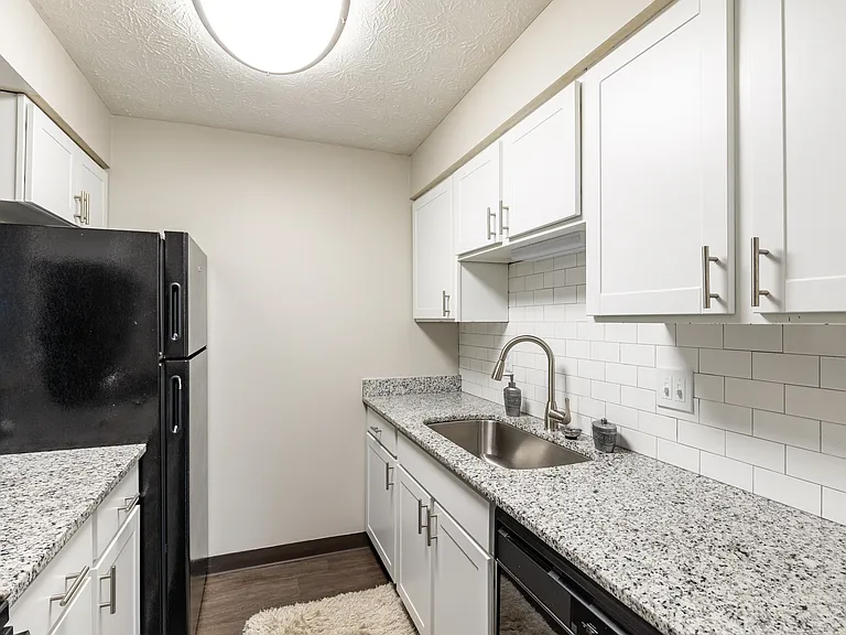 Emerson Village Apartments — Photo 23