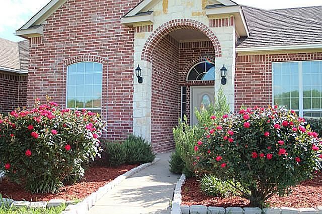 1st image of 17 Brookhollow Cir