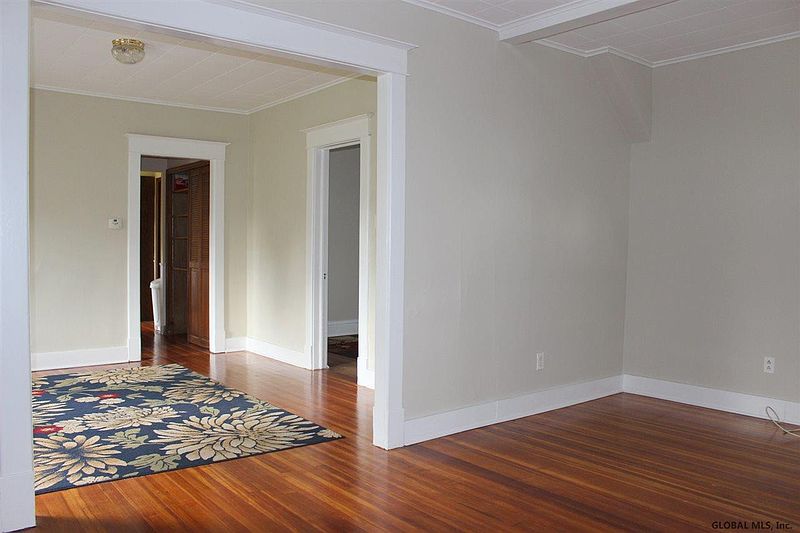 4th image of 1256-58 POPLAR Street