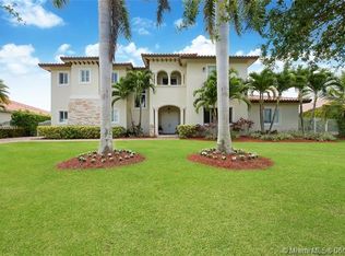8110 SW 175th St, Palmetto Bay, FL 33157