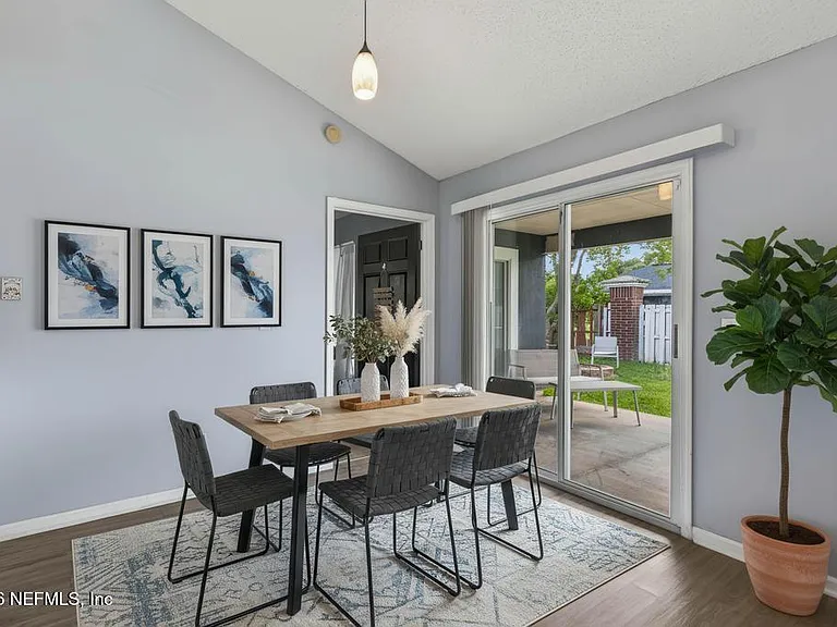 10842 Lydia Estates Dr — Photo 18