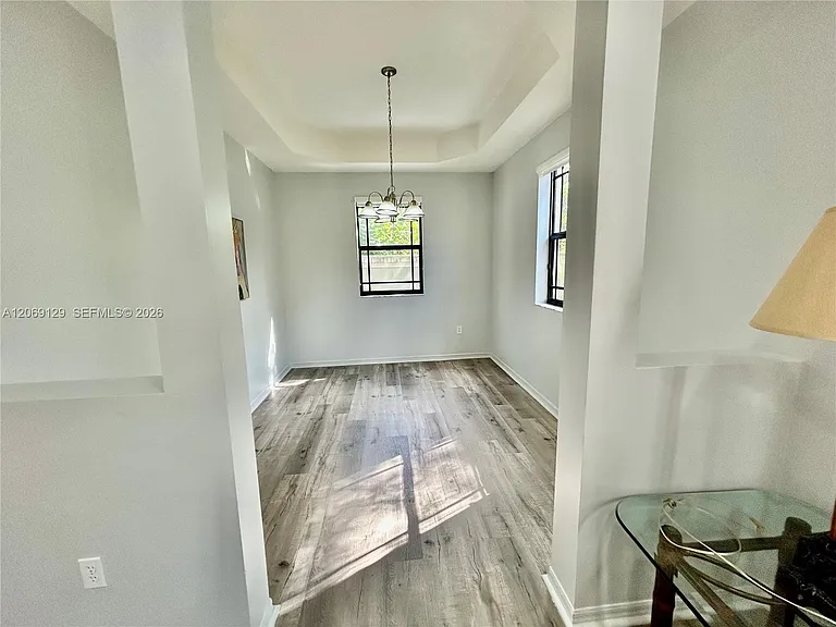 607 NE 35th Ave #607 — Photo 10