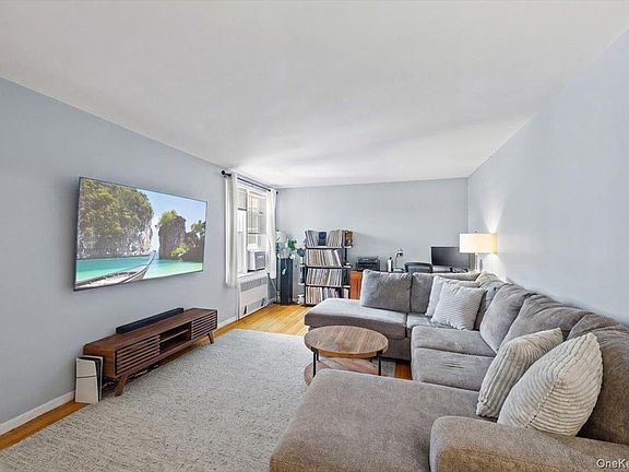 5th image of 625 Gramatan Avenue #5O