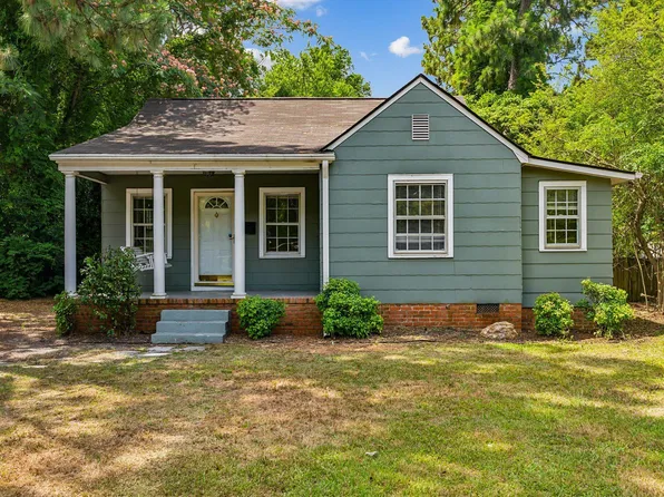 1509 Belvedere Ave, Fayetteville, NC 28305