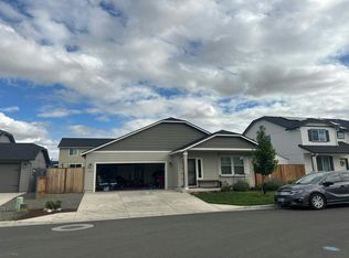 3523 Carlin Dr, Medford, OR