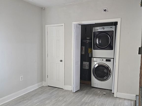 2nd image of 1845 M St NE APT 1