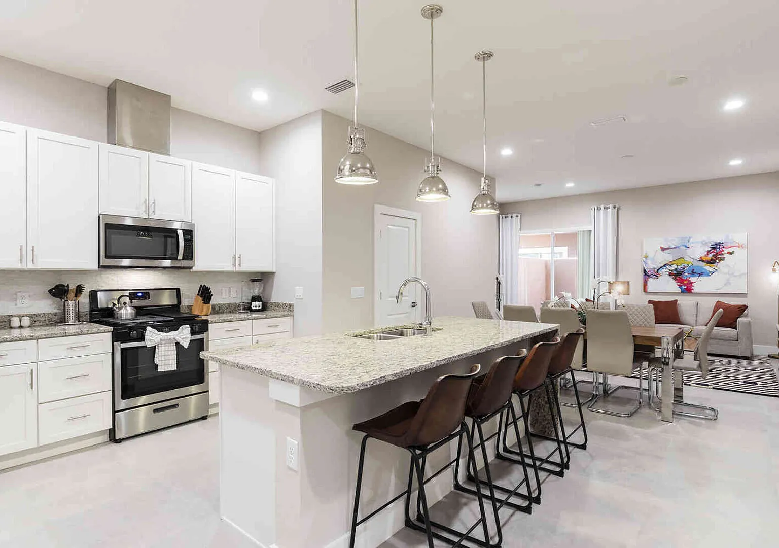 Chic 4 Bedroom at Summerville, Minutes from Disney — Photo 4