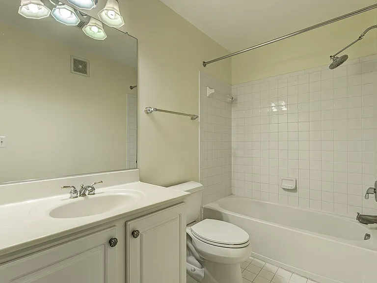 7119 Mason Grove Ct — Photo 20