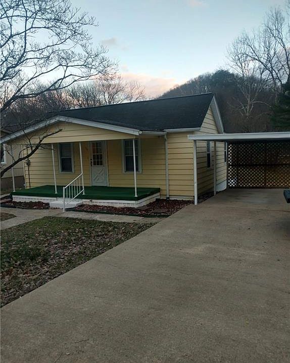 1st image of 960 Barlow Dr
