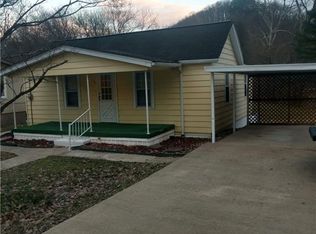 960 Barlow Dr, Charleston, WV 25311