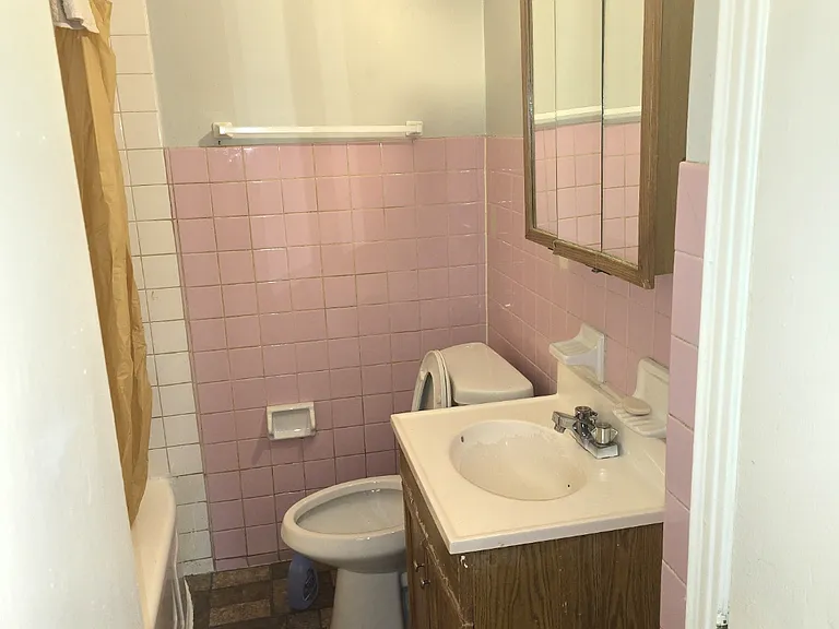 3832 W 117th St — Photo 5