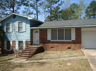 235 Ramona Dr, Fayetteville, NC 28303