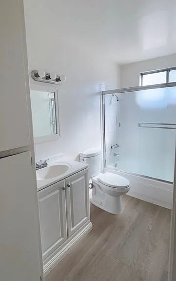1034 S Ardmore Ave #1 — Photo 9