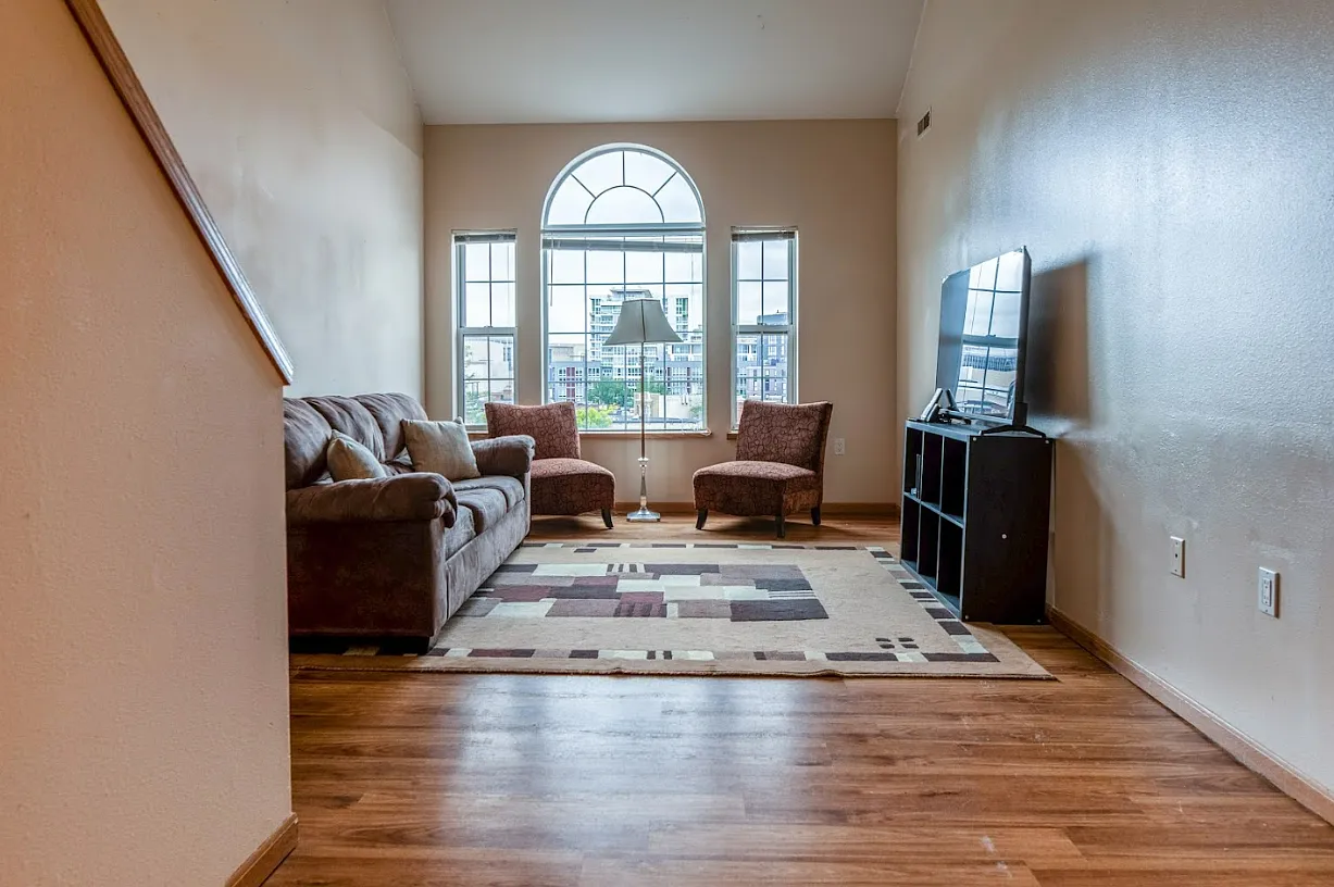 221 Langdon Street Apartments — Photo 1