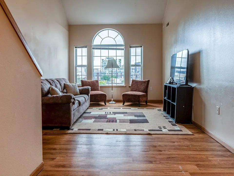 221 Langdon Street Apartments