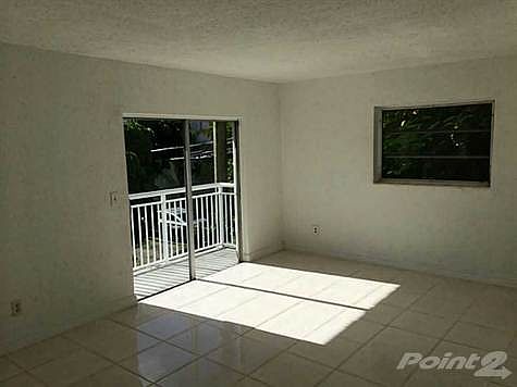 5th image of 114 Mendoza Ave APT 25