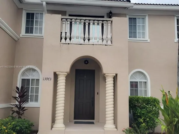 13973 SW 275th St, Homestead, FL 33032