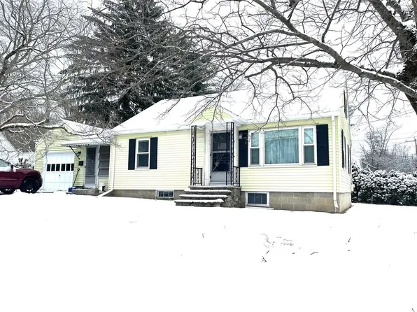 1 2nd St, Maynard, MA 01754