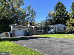59 Bunker Hill Rd, Lawrence Township, NJ 08648