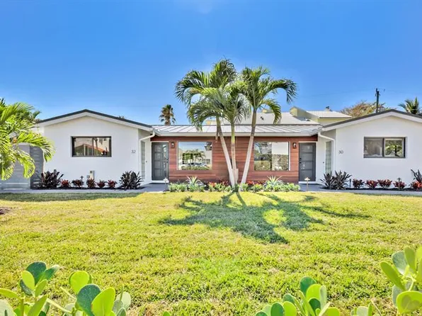 30 Hersey Dr, Ocean Ridge, FL 33435