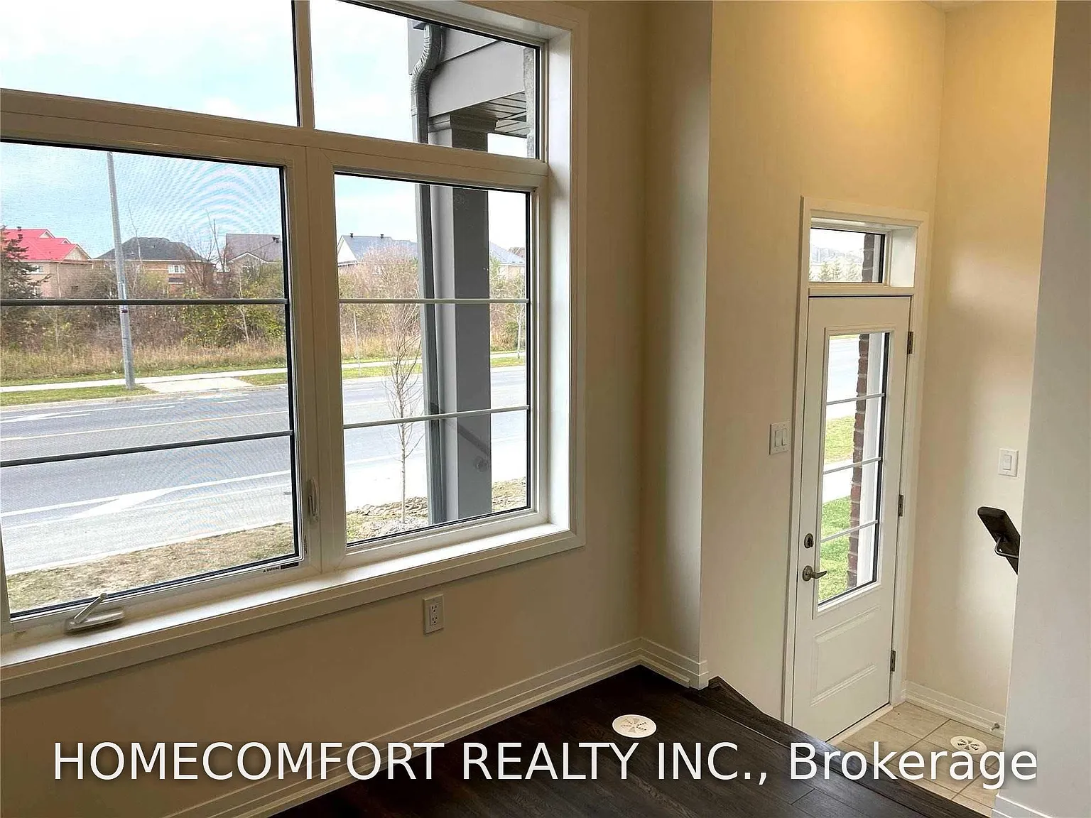 4 bed, $3,150 — Photo 2