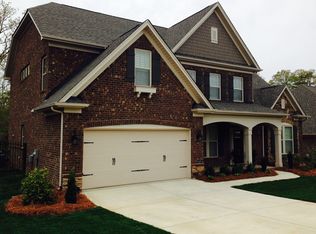 4040 Deer Track Ct, Mint Hill, NC 28227