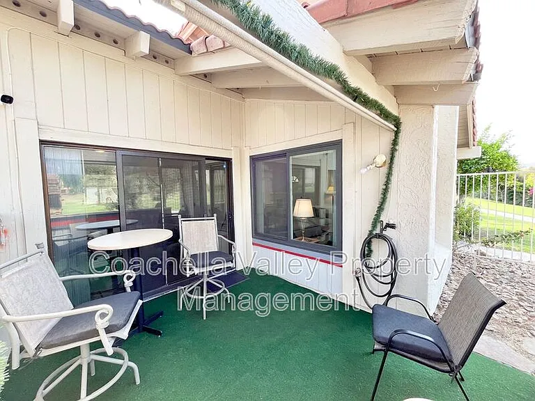 2010 Lawrence Crossley Rd #8 — Photo 29