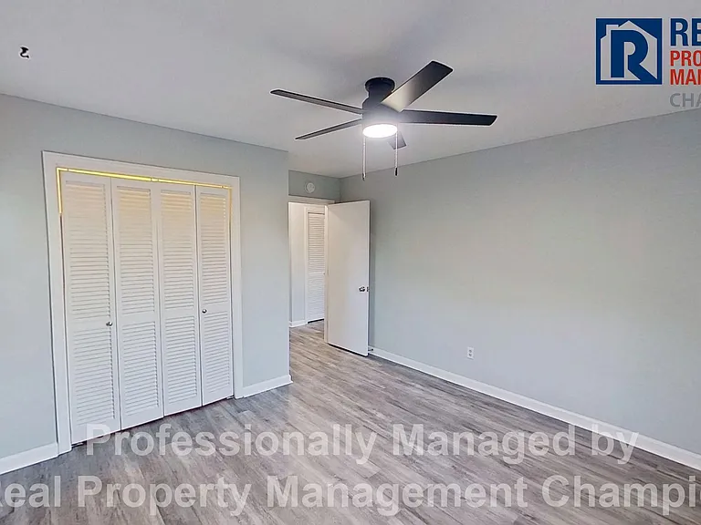 639 N College Rd — Photo 16