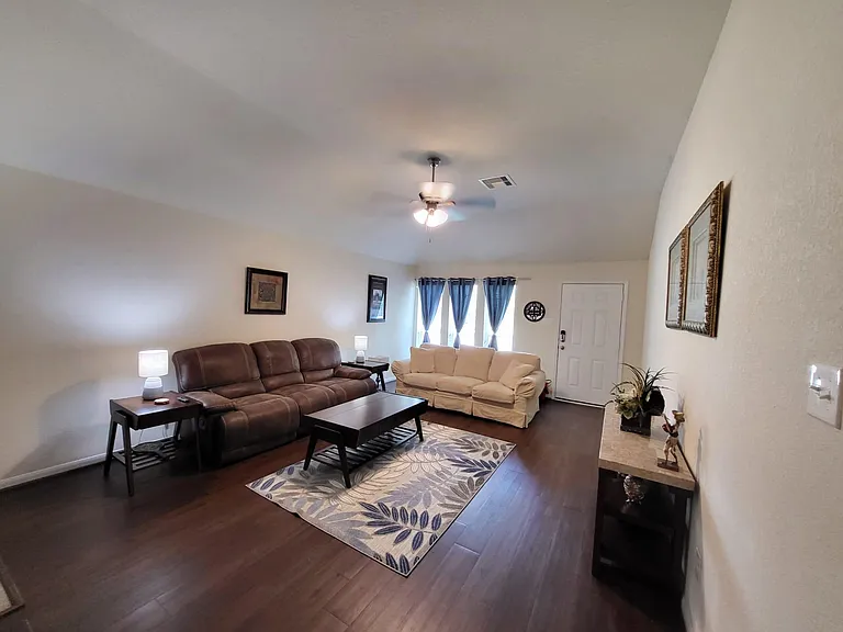 10739 Chestnut Path Way — Photo 21