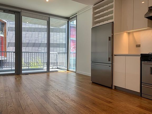 2nd image of 436 Albee Sq #E5