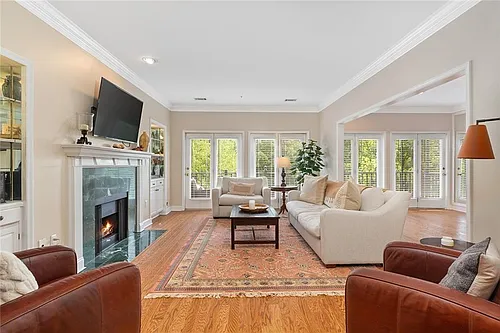 28317 Plantation Dr NE Photo 1