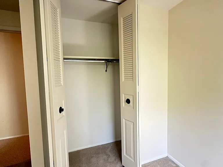 9459 Greenhill Ct — Photo 22