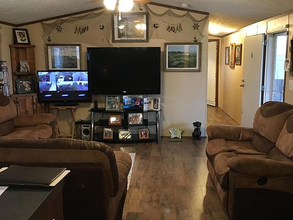 2nd image of 917 Oak View Dr