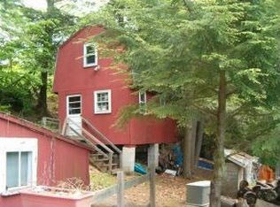 577 Stage Rd, Sanbornton, NH 03269