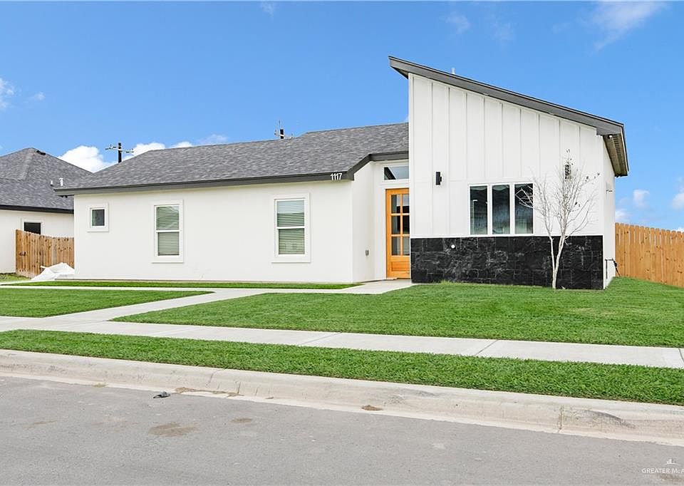 1st image of 1117 E Costa Del Sol Ave