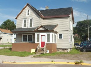 713 Quincy St, Hancock, MI 49930