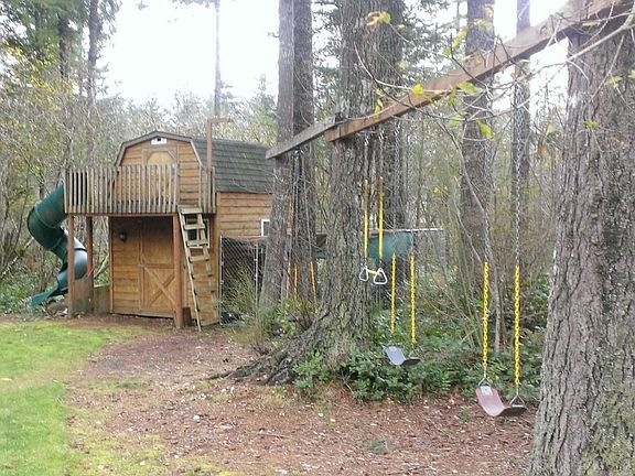 4th image of 13733 457th Ave SE