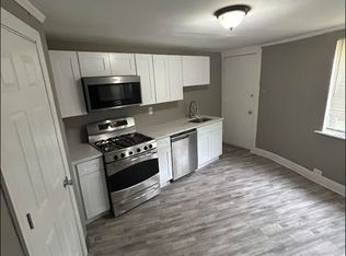 2964 Congress Rd, Camden, NJ 08104