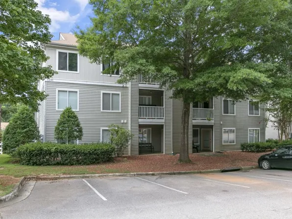 1241 University Ct APT 104, Raleigh, NC 27606