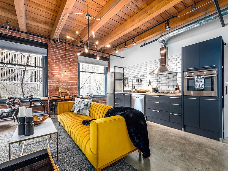 55 Cordova St E #209 — Photo 10