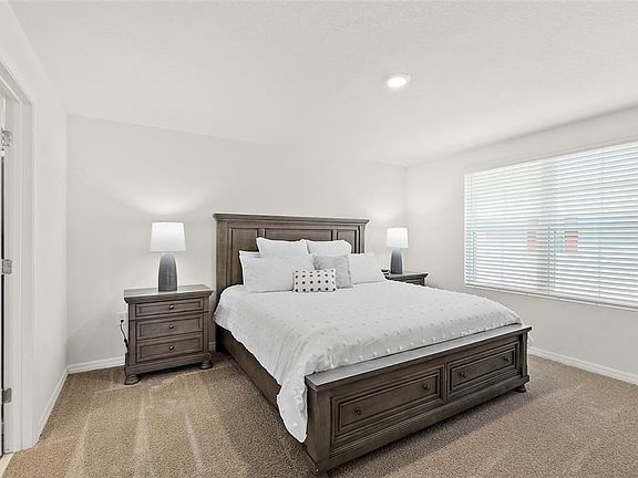 4th image of 3070 Meleto Blvd