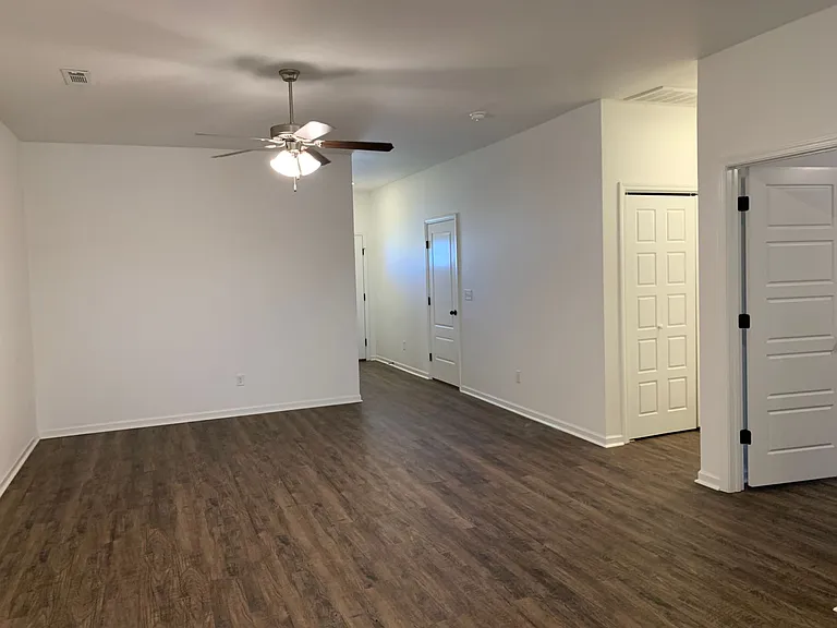 332 Alex Jordan Dr — Photo 4