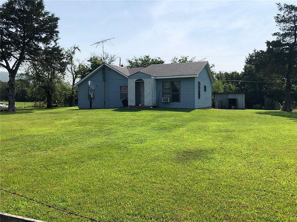 1st image of 3297 Stuart Ln